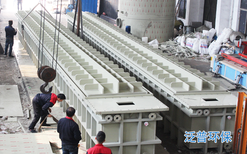 泛普環保PP酸洗槽加工圖