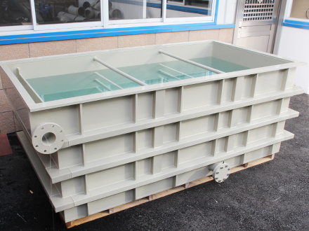 宜興市和橋鎮紡織廠空調冷卻水pp水槽