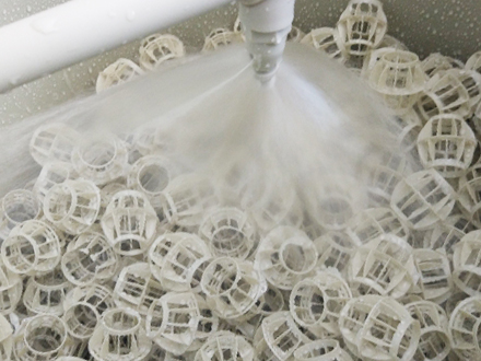 酸霧吸收器進水噴淋圖